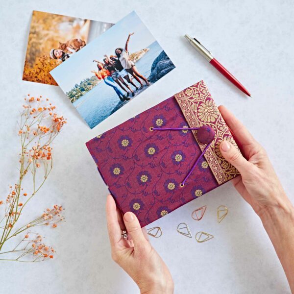 Small Sari Fabric Photo Album - Image 7