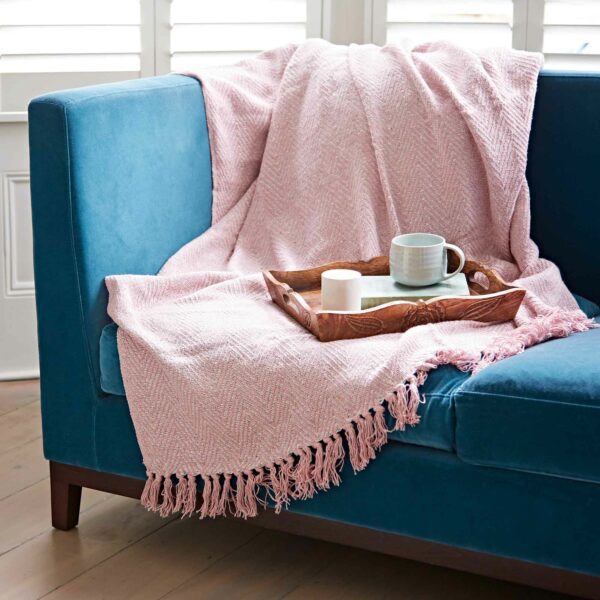 Chevron Recycled Cotton Throw - Image 4