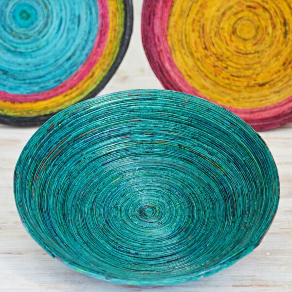 Round Recycled Newspaper Bowl - Image 17