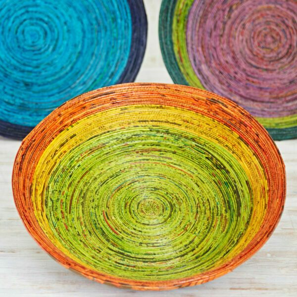 Round Recycled Newspaper Bowl - Image 15