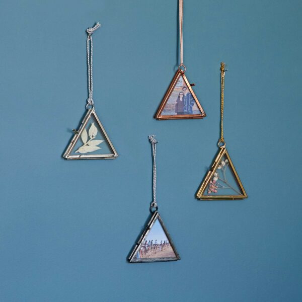 Alia Mini Triangular Glass Hanging Photo Frame - Image 5